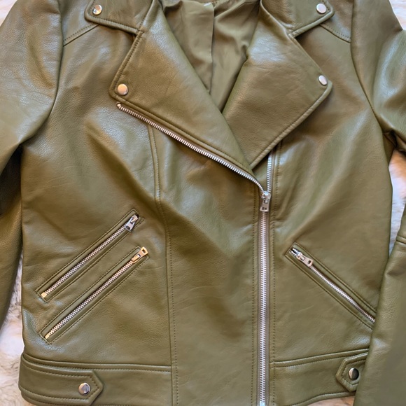 Zara Olive Green Vegan Leather Jacket - Picture 2 of 8
